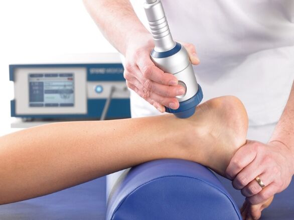 Physiotherapy can help relieve leg joint pain after an injury.